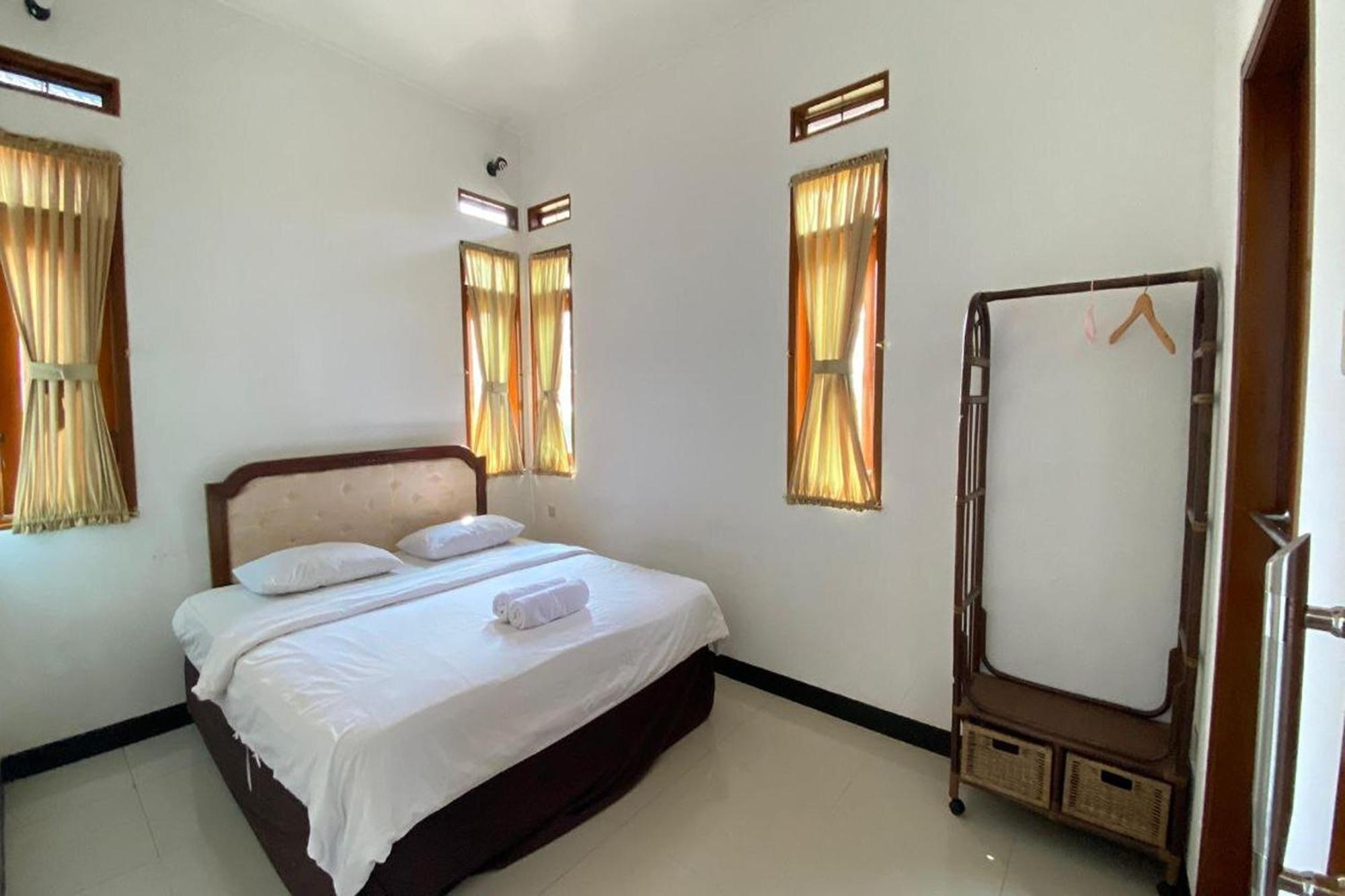 Grand Nirwana Resort Lembang Exterior photo