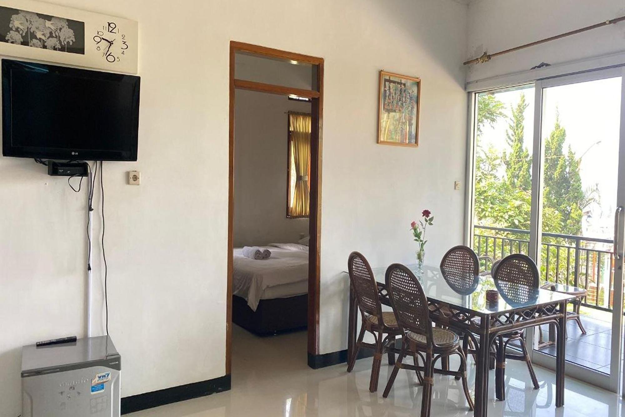 Grand Nirwana Resort Lembang Exterior photo